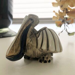 Artesania Rinconada Pelican figurine. Collection piece. Bird Lover. Beach Lover